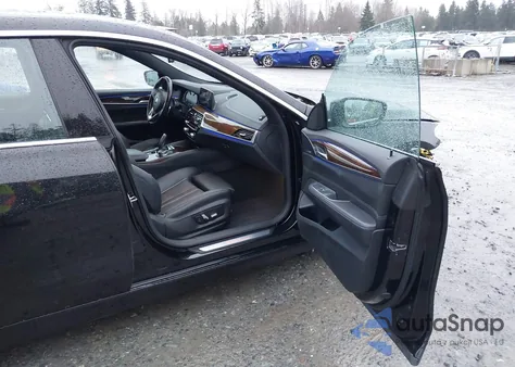 2018 BMW 640I Gran Turismo xDrive z USA, uszkodzony, nr VIN WBAJV6C57JBK07214